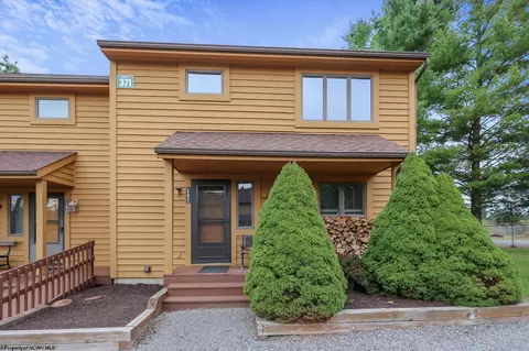 371 Deerfield Village Rd UNIT 141, Davis, WV 26260