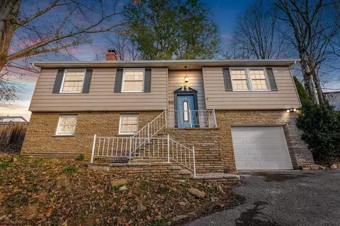 1005 Vandalia Rd, Morgantown, WV 26501
