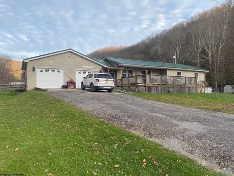 3244 Chenoweth Creek Rd, Elkins, WV 26241