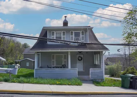 148 Eighth St, Morgantown, WV 26505