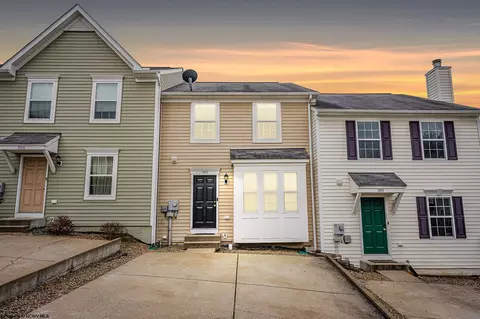 303 Falcon Run, Morgantown, WV 26508