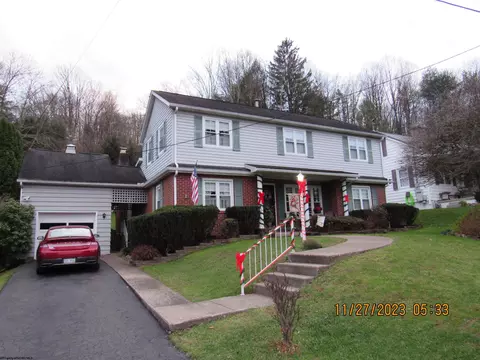 66 Highland Dr, Buckhannon, WV 26201