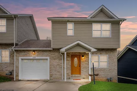 332 Villa View Dr, Morgantown, WV 26505