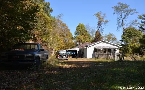 215 Jessica Ln, Quinwood, WV 25981