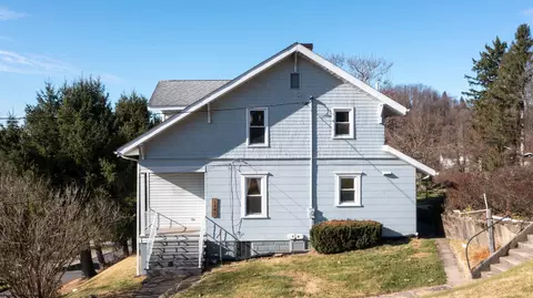 1101 Marion Ave, Fairmont, WV 26554