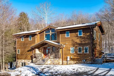 119 Brookside Rd, Davis, WV 26260