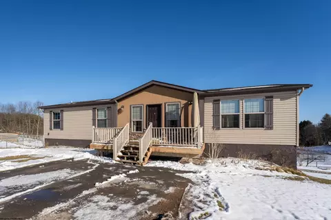 170 Chevelle Dr, Bruceton Mills, WV 26525