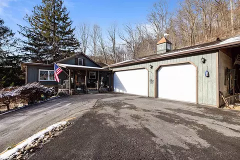 672 Lake Floyd Cir, Salem, WV 26426