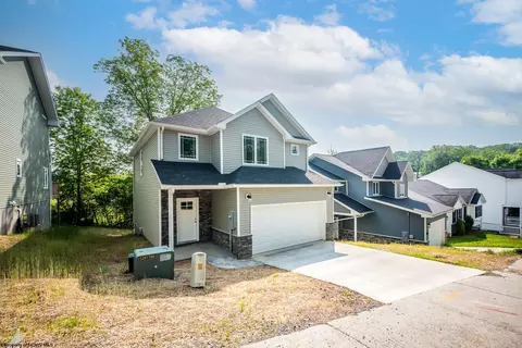 6 Banner Pl, Morgantown, WV 26508