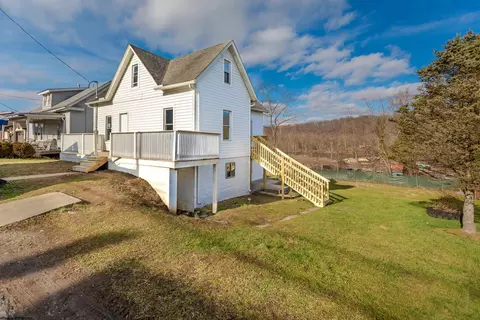 312 Monongahela Ave, Westover, WV 26501
