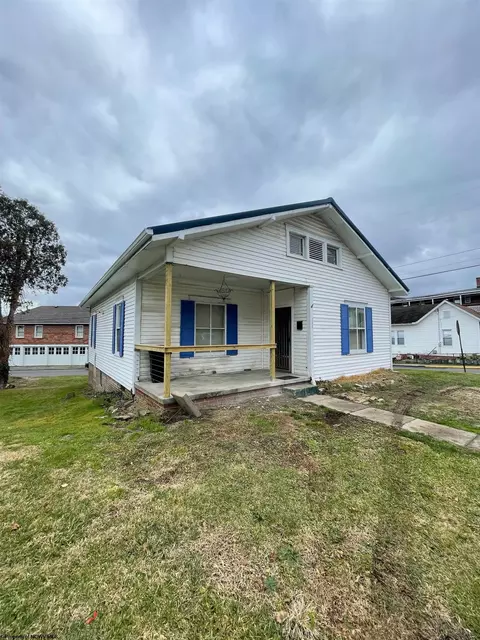 200 Euclid Ave, Clarksburg, WV 26301