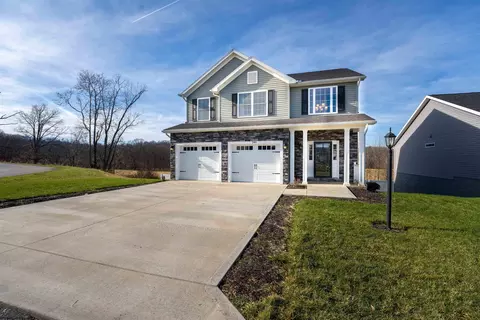 248 Cottontail Dr, Morgantown, WV 26508