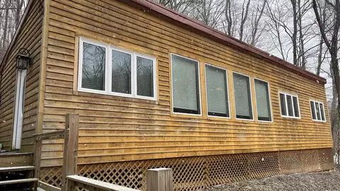 208 N Pike St, Barrackville, WV 26559