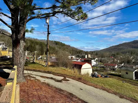 198 Fairview Cir, Sutton, WV 26601 photo 24