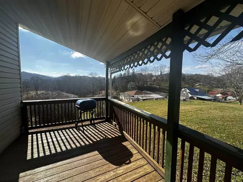 198 Fairview Cir, Sutton, WV 26601 photo 33