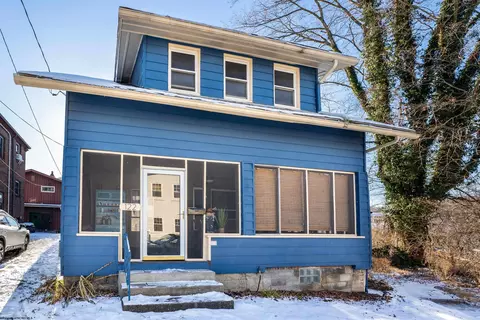 122 Simpson St, Morgantown, WV 26501