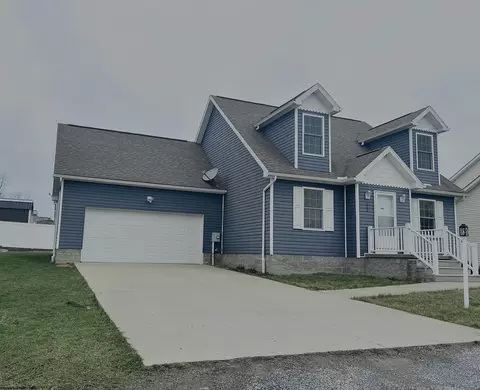 165 Mikayla St, Reedsville, WV 26547