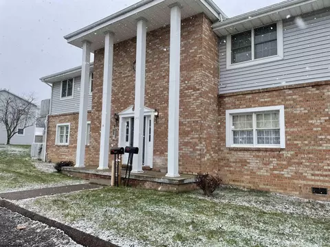 512 Worthington Dr #BUILDING 3, Bridgeport, WV 26330