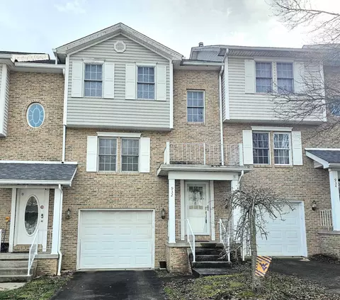 932 Ashton Pl, Morgantown, WV 26508