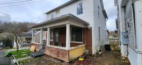 1109 Stony Dr, Mannington, WV 26582