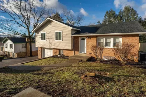 1401 Anderson Ave, Morgantown, WV 26505