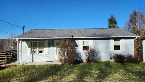 516 Cherokee Dr, Morgantown, WV 26508