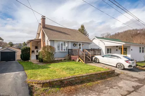 303 High St, Barrackville, WV 26559