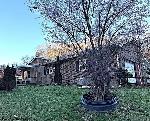 2644 Faulkner Rd, Elkins, WV 26241