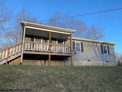 60 King St, Buckhannon, WV 26201