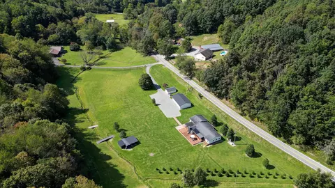 1505 Hackers Creek Rd, Buckhannon, WV 26201