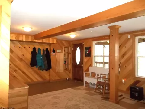 Entry Way - 102 Hunter Rd, Beverly, WV 26253 photo 3 of 3