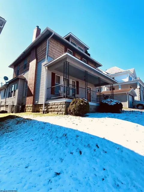 109 Ridenour St, Clarksburg, WV 26301