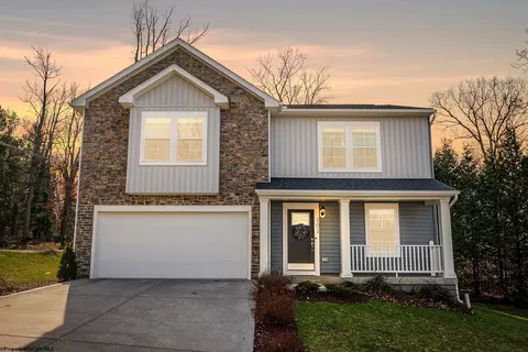 101 Bur Oak Ln, Morgantown, WV 26508