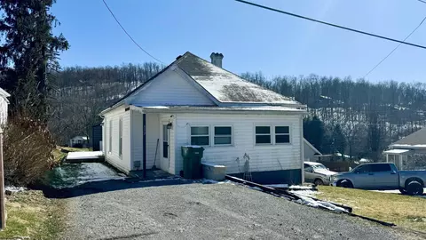 117 Grand Ave, Bridgeport, WV 26330