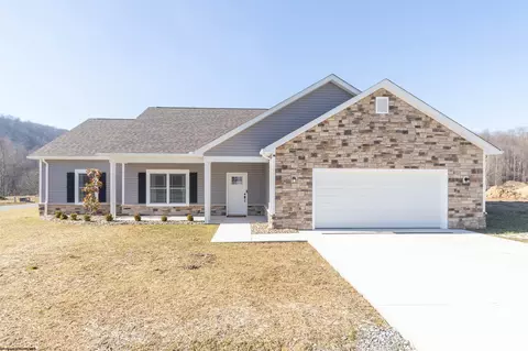 219 Frisco Ln, Bridgeport, WV 26330