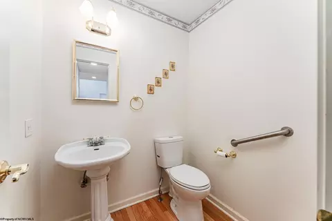 Bath - 1001 Saint Pauls Ln, Morgantown, WV 26505 photo 1 of 4
