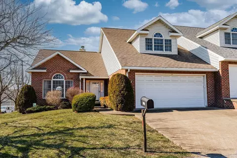 1001 Saint Pauls Ln, Morgantown, WV 26505