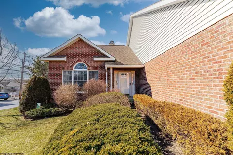 Exterior - 1001 Saint Pauls Ln, Morgantown, WV 26505 photo 3 of 18
