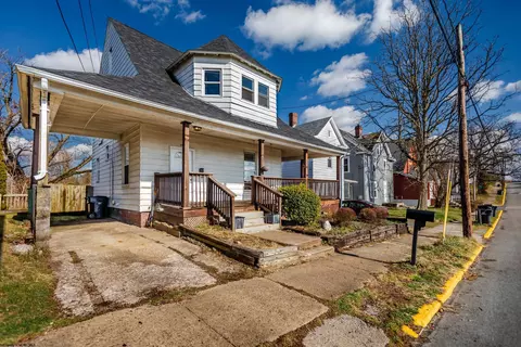 312 Highland Ave, Morgantown, WV 26505