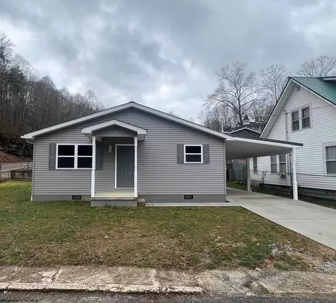 1 South St, Glenville, WV 26351