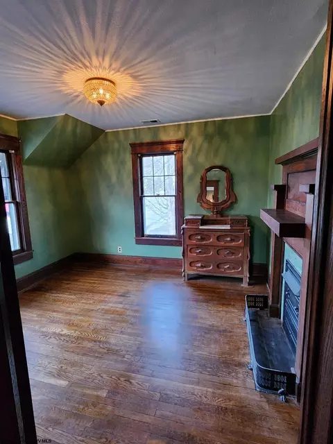 Bedroom - 56 Wabash Ave, Philippi, WV 26416 photo 4 of 4