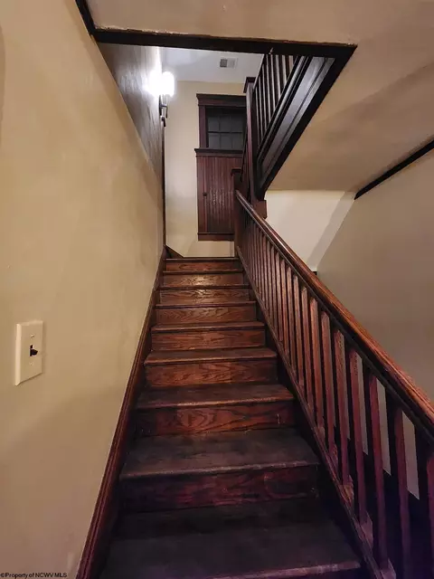 Entry Way - 56 Wabash Ave, Philippi, WV 26416 photo 3 of 6