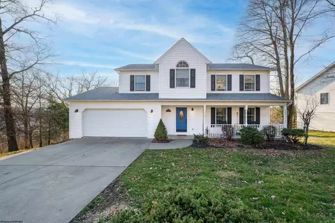 2004 White Oak Ct, Morgantown, WV 26505