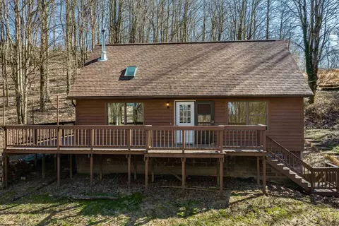 163 Brewer Rd, Morgantown, WV 26508