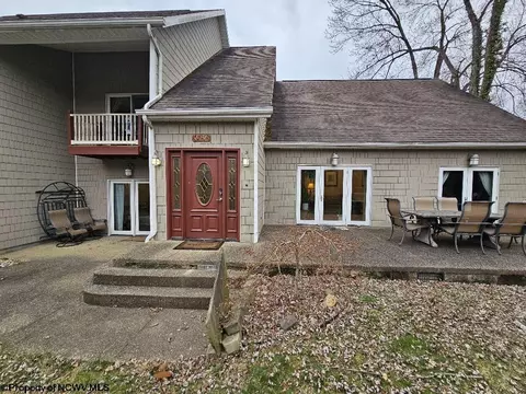 1205 Douglas Ave, Morgantown, WV 26505