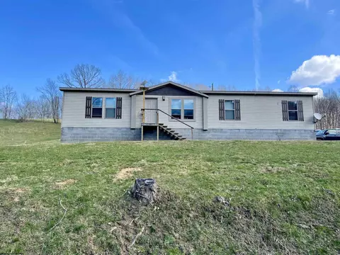 517 Mcchord Run Rd, Walkersville, WV 26447
