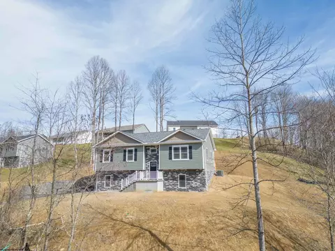 100 Frisco Ln, Bridgeport, WV 26330