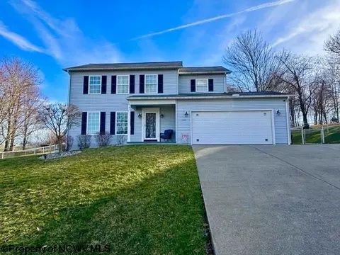 1280 Forman Dr, Morgantown, WV 26508