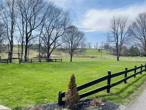 Exterior - 2136 Stony Run Rd, Independence, WV 26374 photo 7 of 11