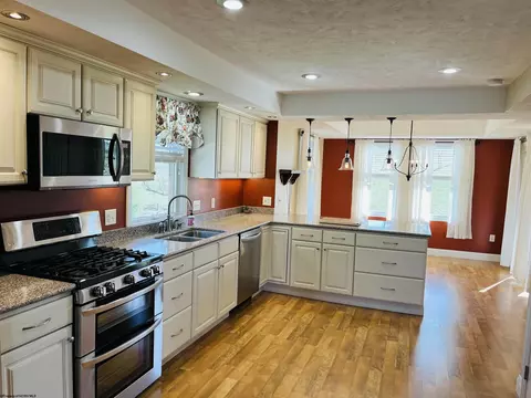 Kitchen - 2136 Stony Run Rd, Independence, WV 26374 photo 2 of 3